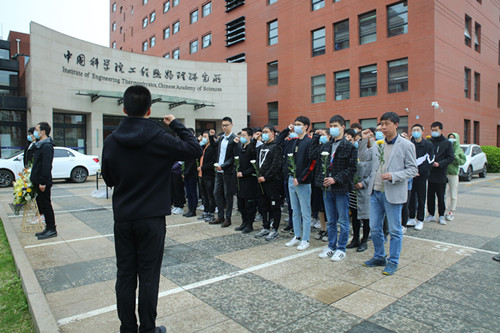 庄严宣誓 澳门云顶国际app